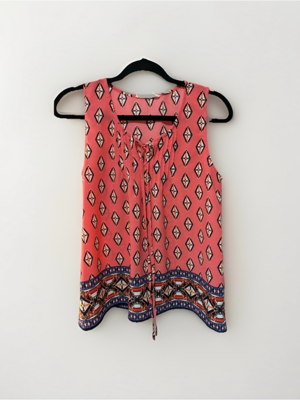 Sweet Wanderer Coral Sleeveless Printed Tie-Front Tunic